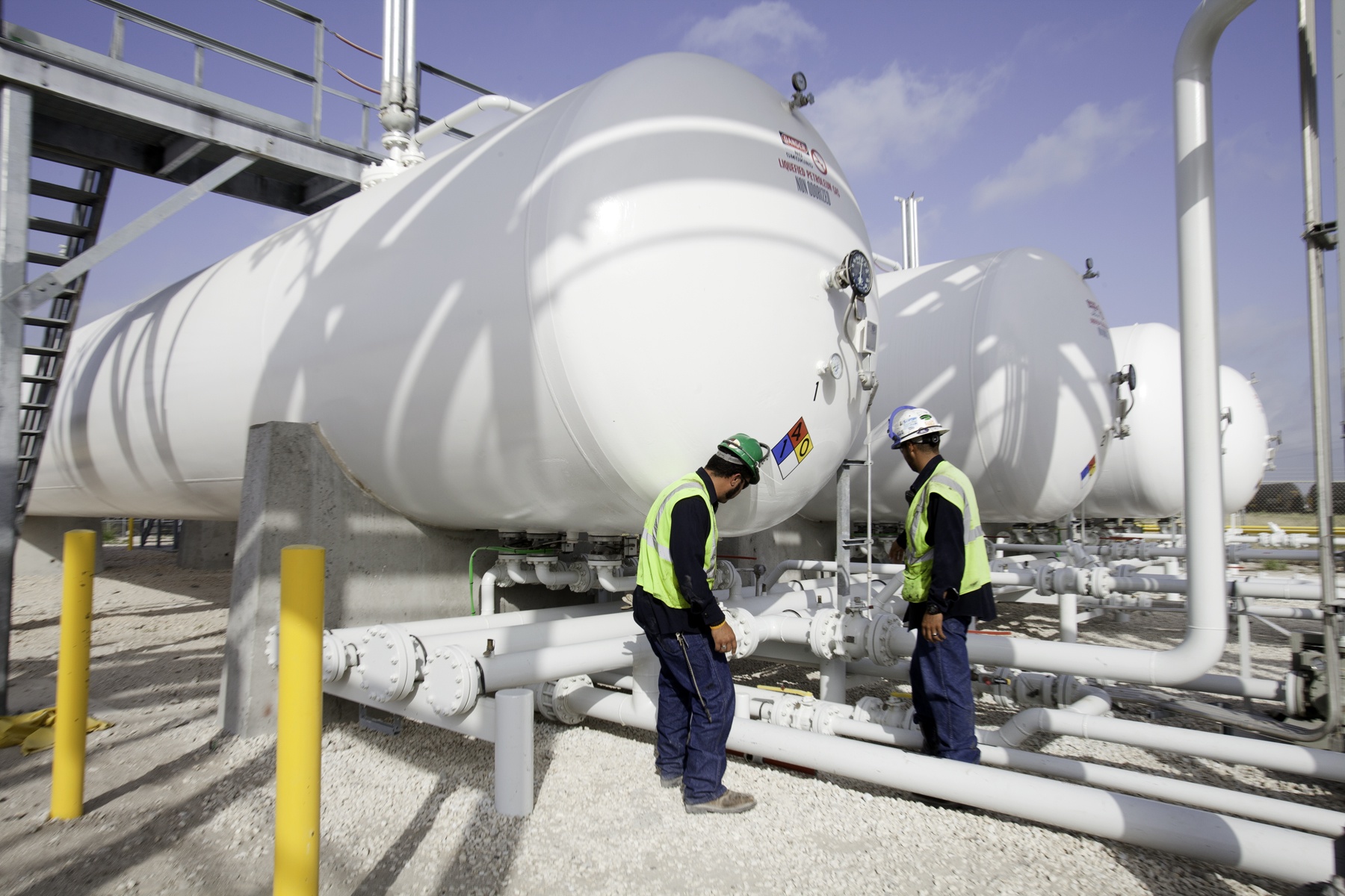 NGL LPG Marine Rain and Truck Terminal - engineering construction