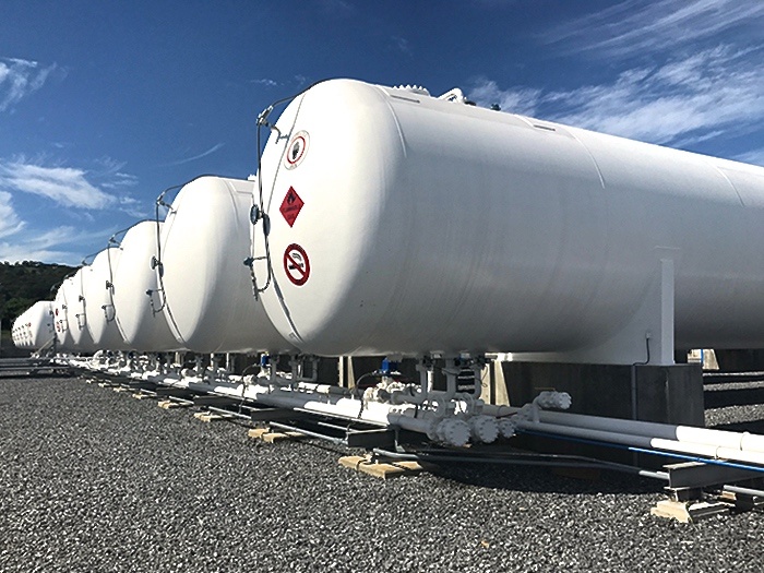 propane storage tanks