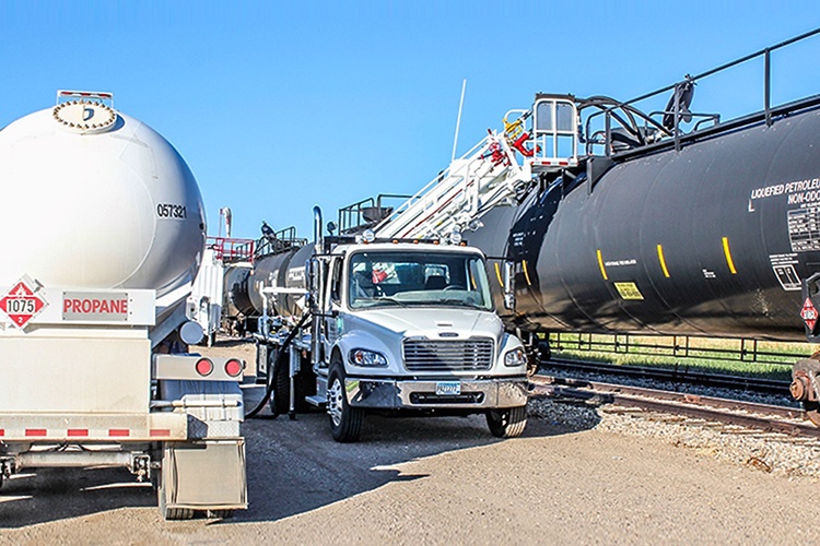 LPG NGL Transloading - Rail to Bobtail Truck Loading