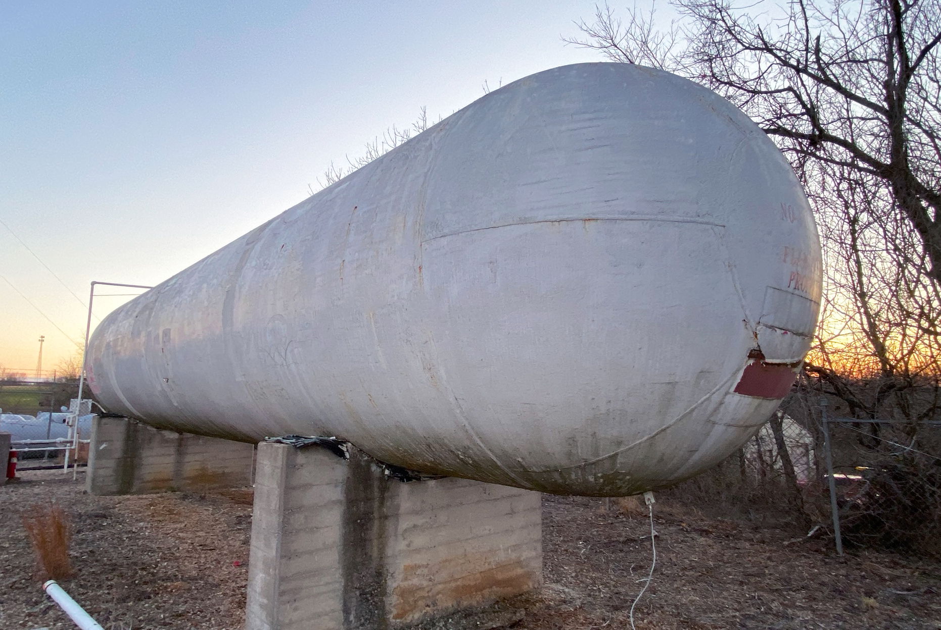 18k bullet tank