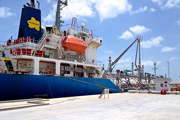 3 - Propane LPG NGL Marine Import Terminal - Barge Delivery__.jpg