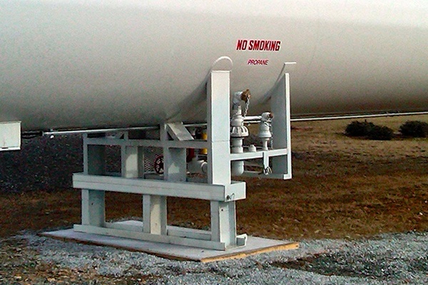 2 - Propane Porta-Pac - Skid Tank - Built inUnloading - Bulkhead.jpg